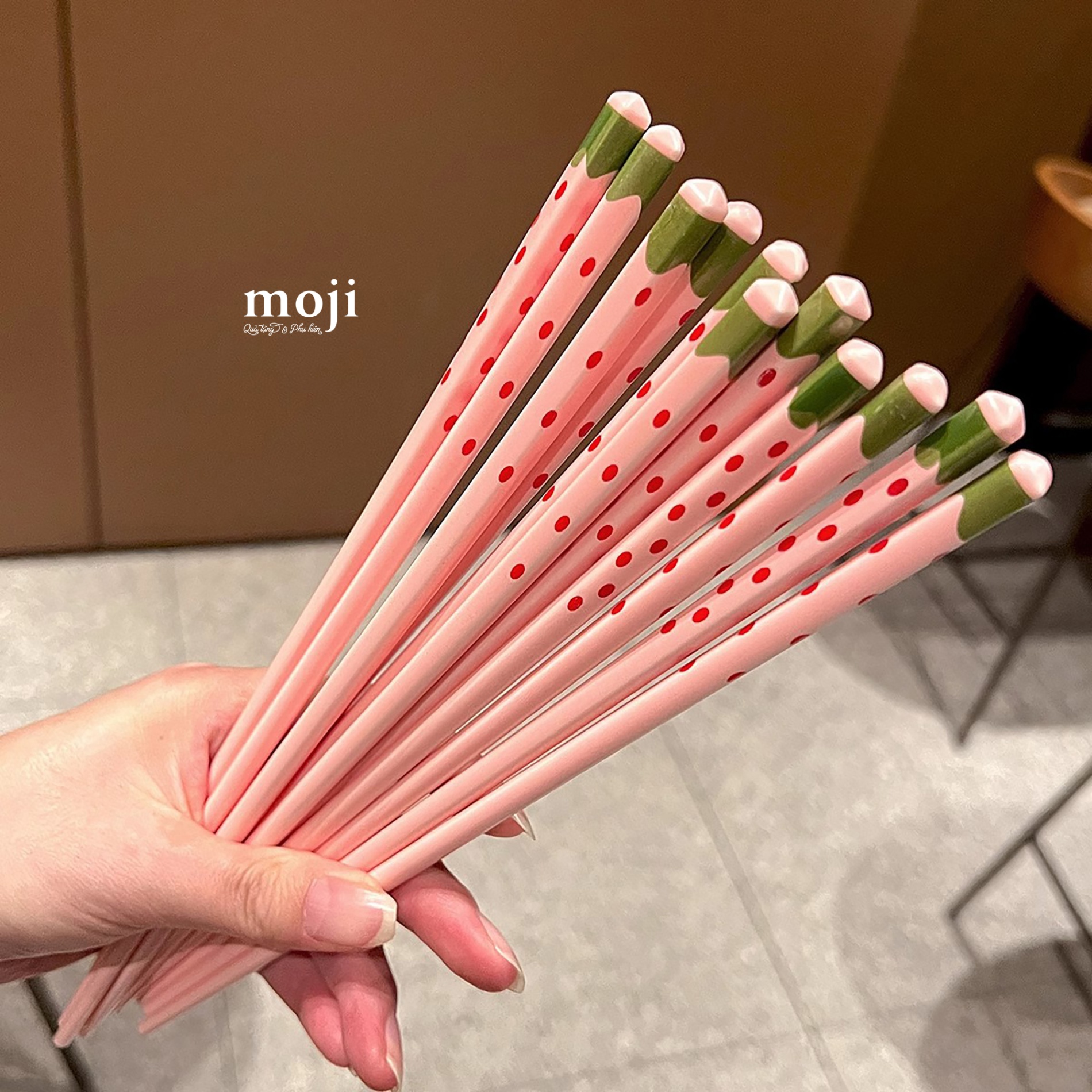 Bộ đũa sứ Fruit strawberry